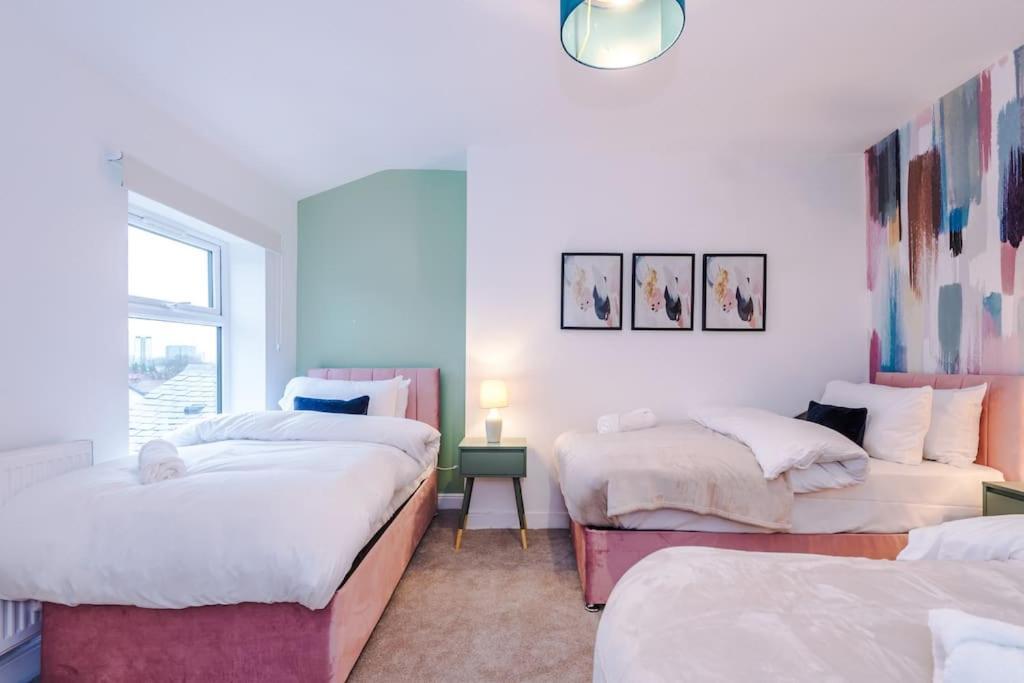 5 Bed Salford Sanctuary Retreat Villa Manchester Ngoại thất bức ảnh