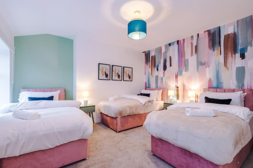 5 Bed Salford Sanctuary Retreat Villa Manchester Ngoại thất bức ảnh