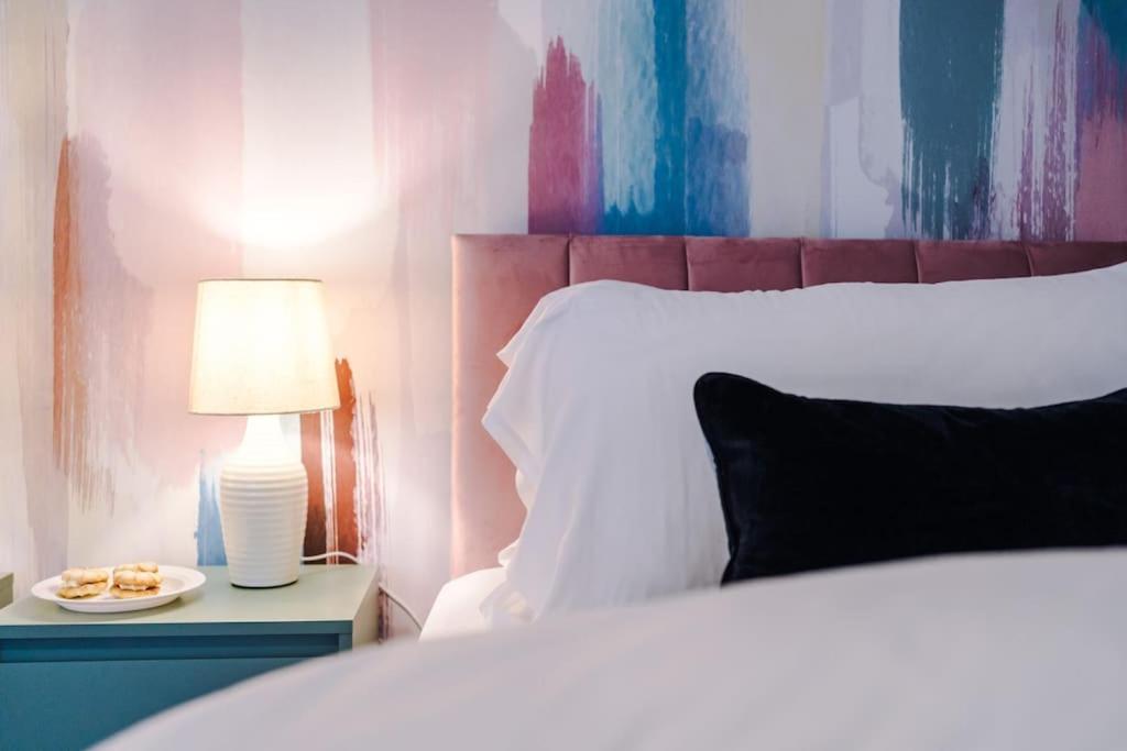 5 Bed Salford Sanctuary Retreat Villa Manchester Ngoại thất bức ảnh