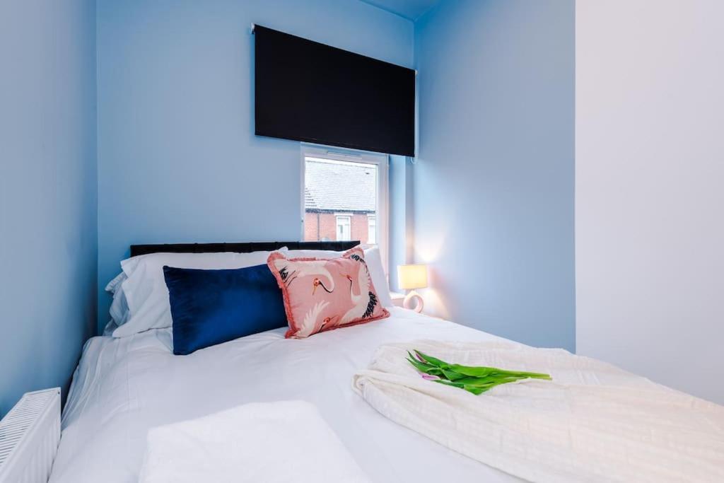 5 Bed Salford Sanctuary Retreat Villa Manchester Ngoại thất bức ảnh