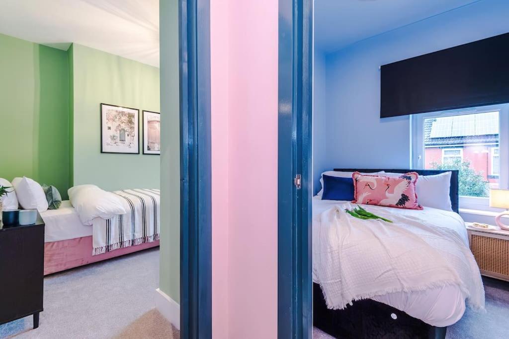 5 Bed Salford Sanctuary Retreat Villa Manchester Ngoại thất bức ảnh